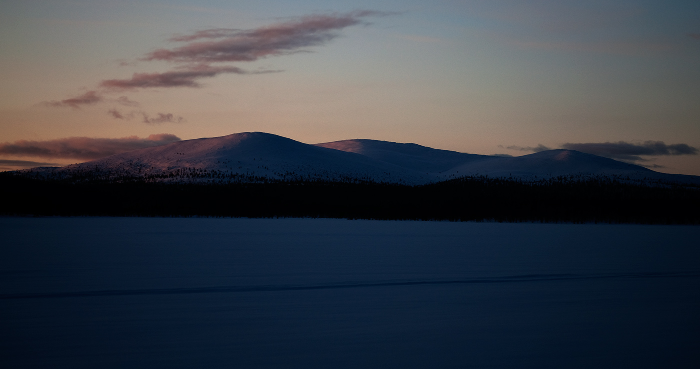 Anochecer en Luirojarvi (Laponia - Parque Nacional de Urho Kekkonen)